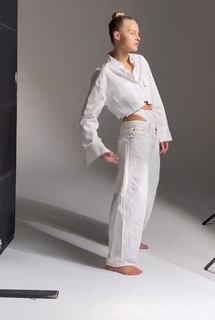 Karolina Pisarek feet photo thumbnail
