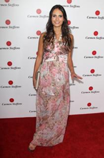 Jordana Brewster feet photo thumbnail