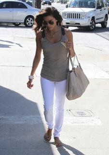 Eva Longoria feet photo thumbnail