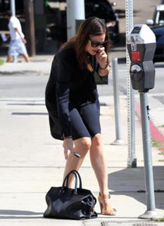 Jennifer Garner feet photo thumbnail