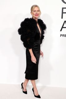 Naomi Watts feet photo thumbnail