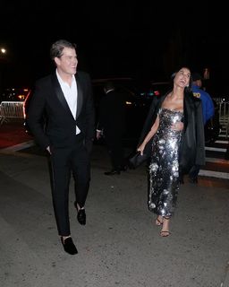 Demi Moore feet photo thumbnail