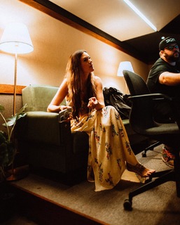 Joss Stone feet photo thumbnail