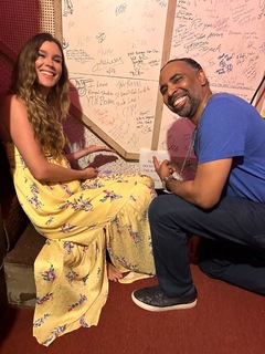 Joss Stone feet photo thumbnail