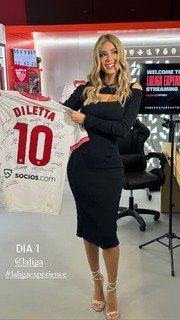 Diletta Leotta feet photo thumbnail