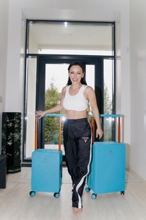 Olga Seryabkina feet photo thumbnail