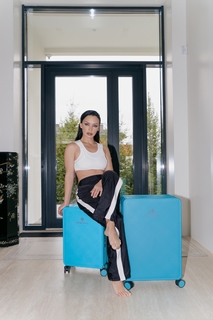 Olga Seryabkina feet photo thumbnail