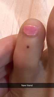 Amanda Cerny feet photo thumbnail