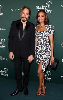Zoe Saldana feet photo thumbnail