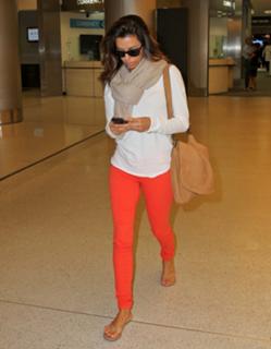 Eva Longoria feet photo thumbnail