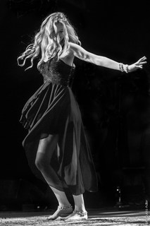 Joss Stone feet photo thumbnail