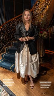 Laura Haddock feet photo 1