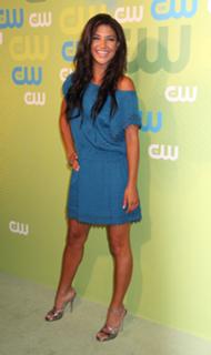 Jessica Szohr feet photo thumbnail