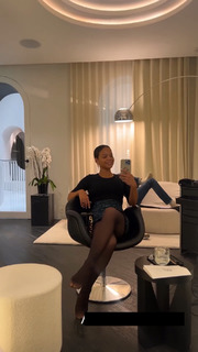 Christina Milian feet photo thumbnail