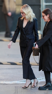 Emma Stone feet photo thumbnail