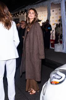 Kaia Gerber feet photo thumbnail