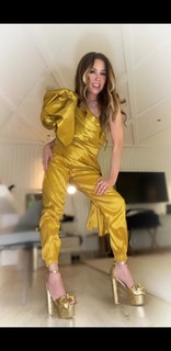 Thalía feet photo thumbnail