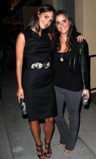 Jordana Brewster feet photo thumbnail