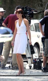 Leighton Meester feet photo thumbnail