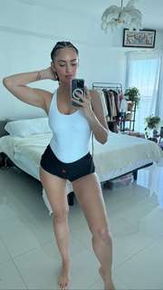 Julieanna Marie Goddard feet photo thumbnail