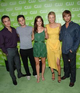 Leighton Meester feet photo thumbnail