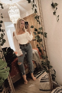 Paige VanZant feet photo thumbnail