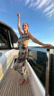 Julieanna Marie Goddard feet photo thumbnail