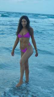 Jen Selter feet photo thumbnail
