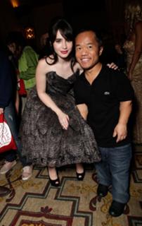 Lily Collins feet photo thumbnail