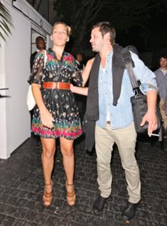 Busy Philipps feet photo thumbnail