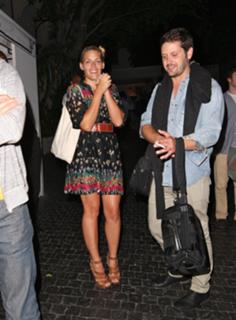 Busy Philipps feet photo thumbnail