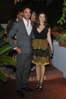 Kelly Brook feet photo thumbnail