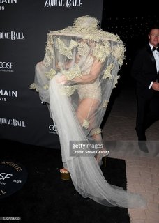 Kate Beckinsale feet photo thumbnail