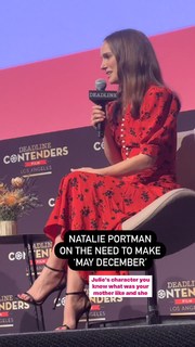 Natalie Portman feet photo thumbnail