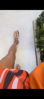 Victoria Silvstedt feet photo thumbnail