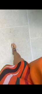 Victoria Silvstedt feet photo thumbnail