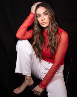 Melita Toniolo feet photo thumbnail