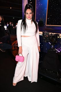 Ewa Farna feet photo thumbnail