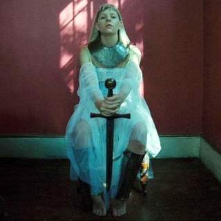 Aurora Aksnes feet photo thumbnail