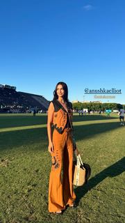 Zaira Nara feet photo thumbnail