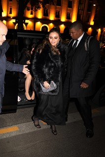 Selena Gomez feet photo thumbnail