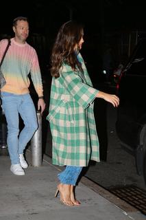Minka Kelly feet photo thumbnail