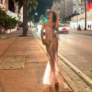 Zaira Nara feet photo thumbnail