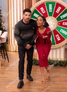 Rochelle Humes feet photo thumbnail