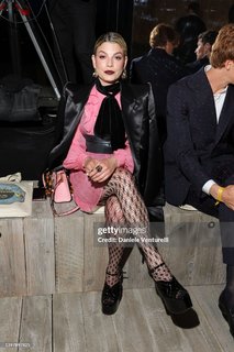 Emma Marrone feet photo 4