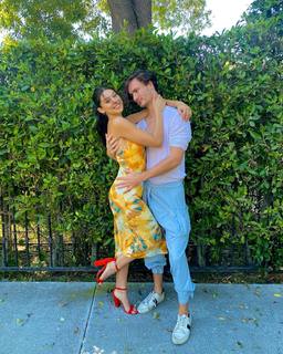 Kira Kosarin feet photo thumbnail