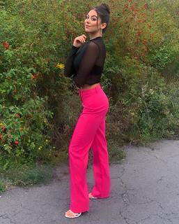 Kira Kosarin feet photo thumbnail