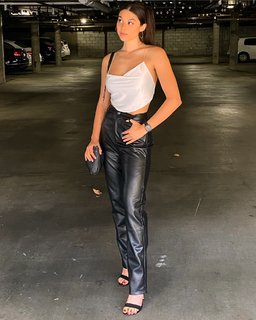 Kira Kosarin feet photo thumbnail