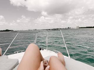 Maren Morris feet photo thumbnail