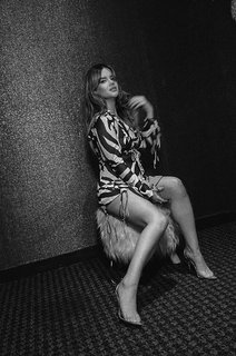 Maren Morris feet photo thumbnail